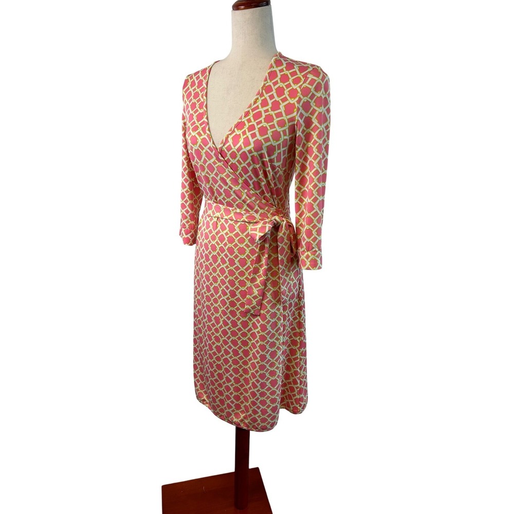 JB by Julie Brown Wrap Dress Women's Size Small Peach Pink Geometric Print